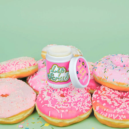 Απολεπιστικό Χειλιών με Άρωμα Ντόνατ Bomb Donut Worry Lip Scrub