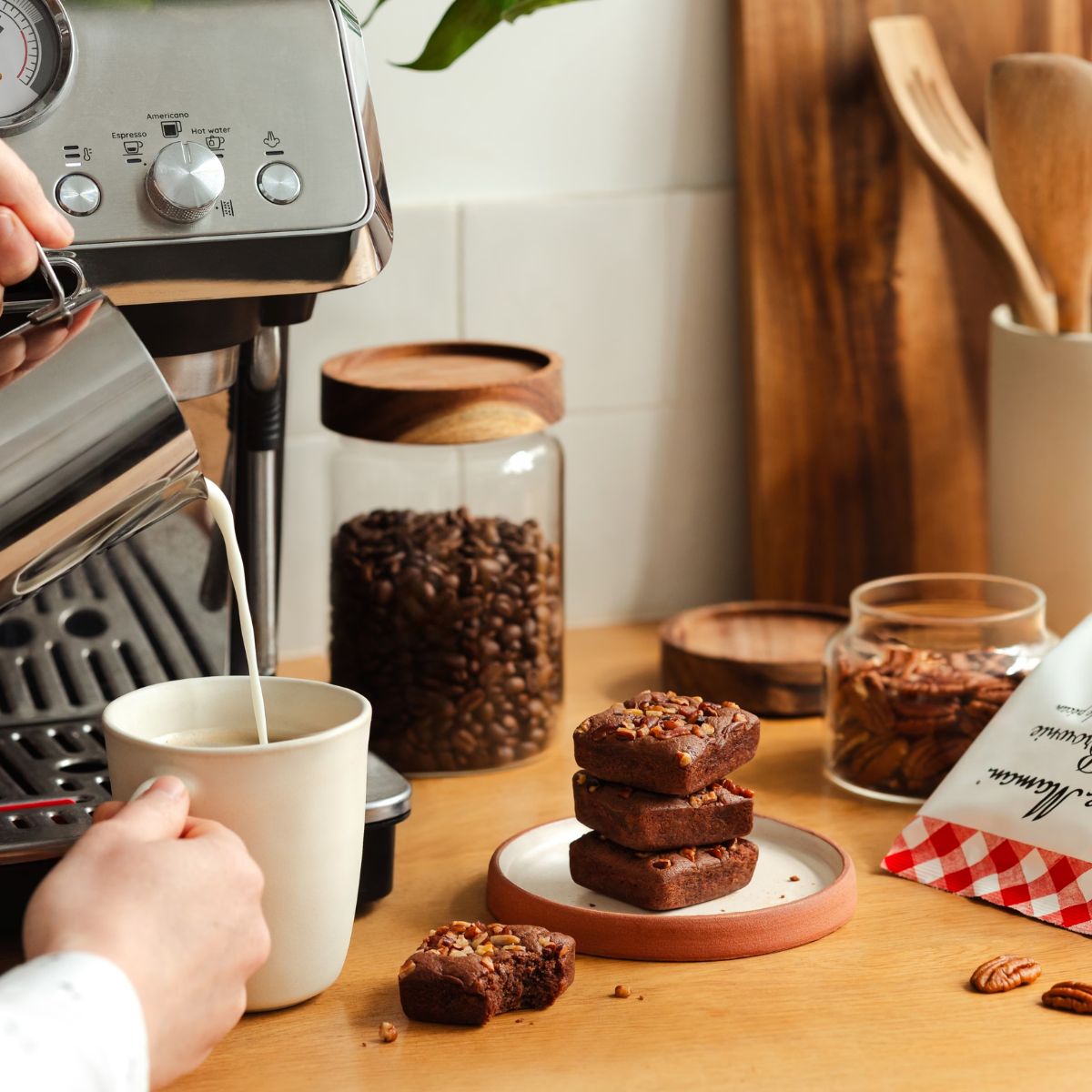 Μπράουνι με Καρύδια Πεκάν Bonne Maman Le Brownie Chocolate Pecan Nuts