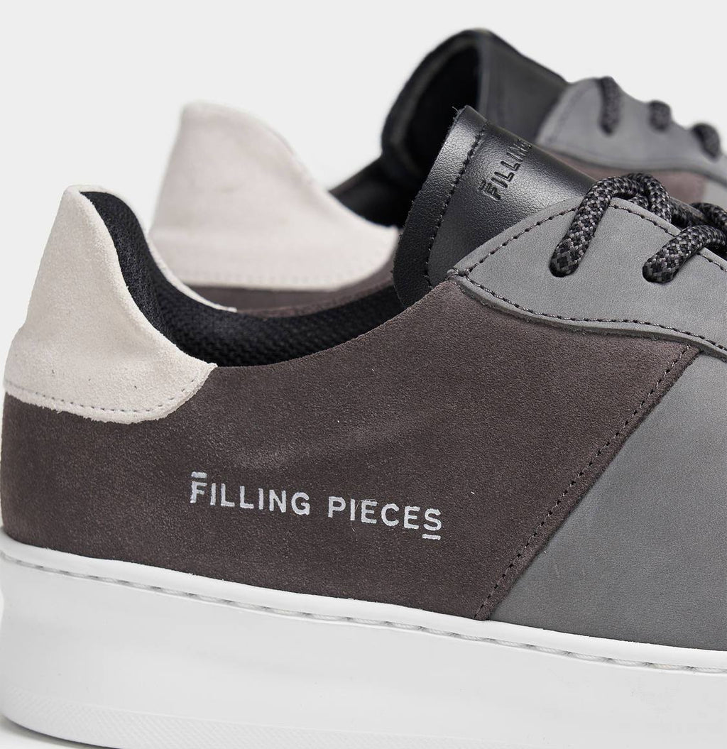 Filling Pieces Low Plain Court Black Grey-D