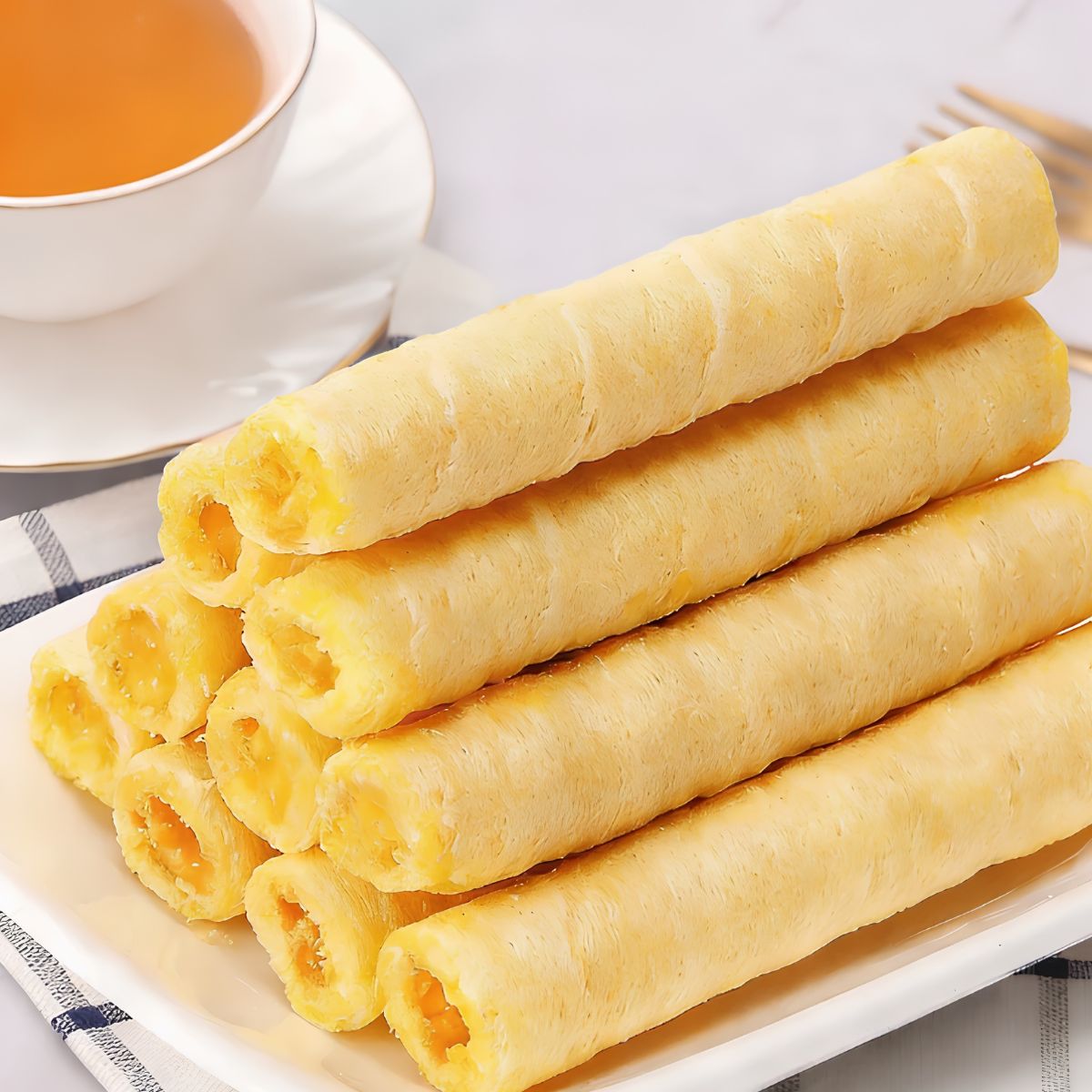 Πουράκια Αλμυρά με Αυγό Kikudo Wafer Roll with Salted Egg Yolk Paste