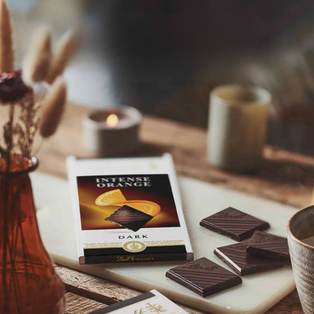 Σοκολάτα Υγείας με Πορτοκάλι Lindt Excellence Intense Orange Dark Chocolate