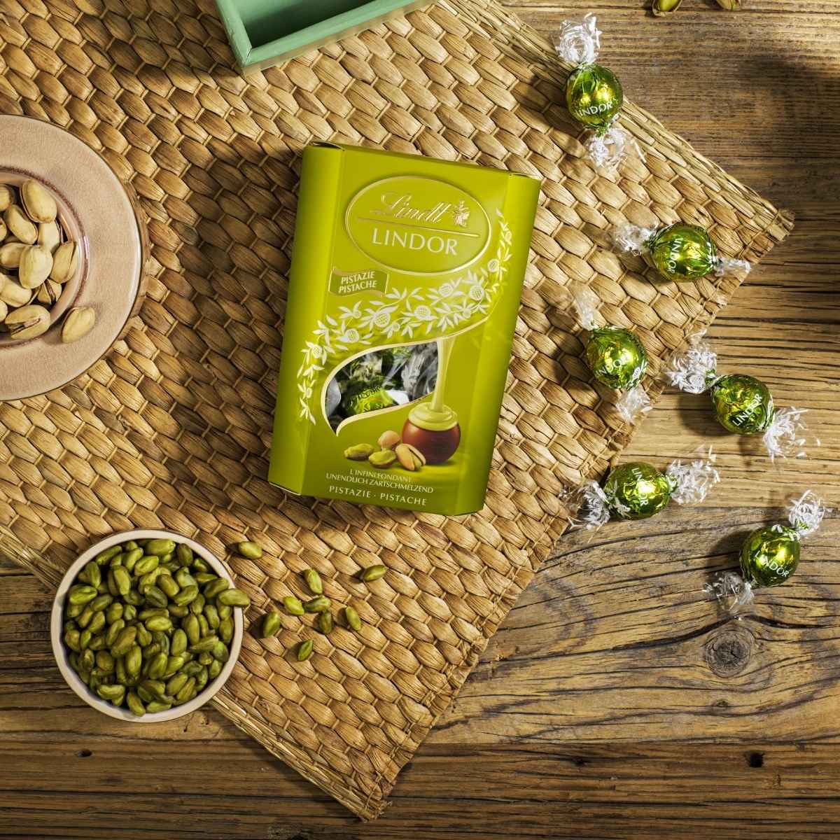 Σοκολατάκια Φυστίκι Lindt Lindor Pistachio