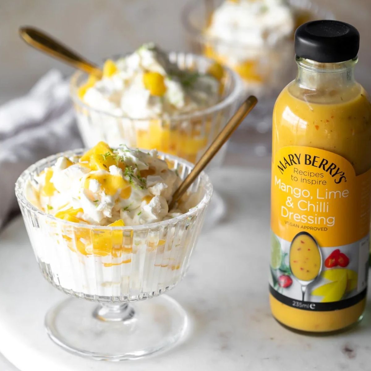 Σάλτσα Ντρέσινγκ Με Μάνγκο Λάιμ Και Τσίλι Mary Berry’s Mango Lime And Chilli Dressing