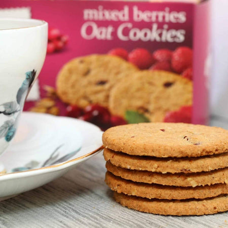 Μπισκότα Βρώμης Nairn's Mixed Berries Oat Biscuits