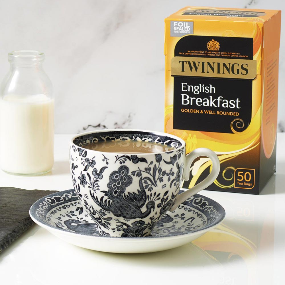 Τσάι Μαύρο Twinings English Breakfast Golden and Well Rounded 50 Φακελάκια