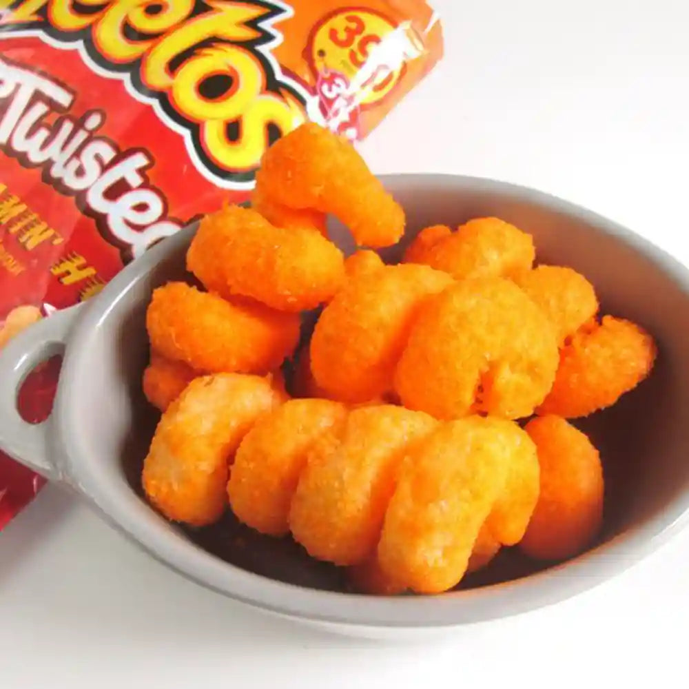 Cheetos Twisted flaming hot flavour 65g