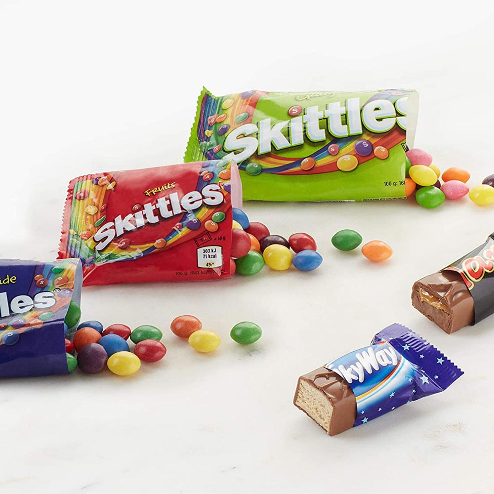Καραμελάκια Συλλογή Skittles and Friends Selection Box 150.5g