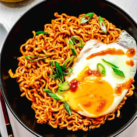 Στιγμιαία Νουντλς Ράμεν Καυτερά Paku Paku Hot Spicy Ramen Noodles Speedy Spicy