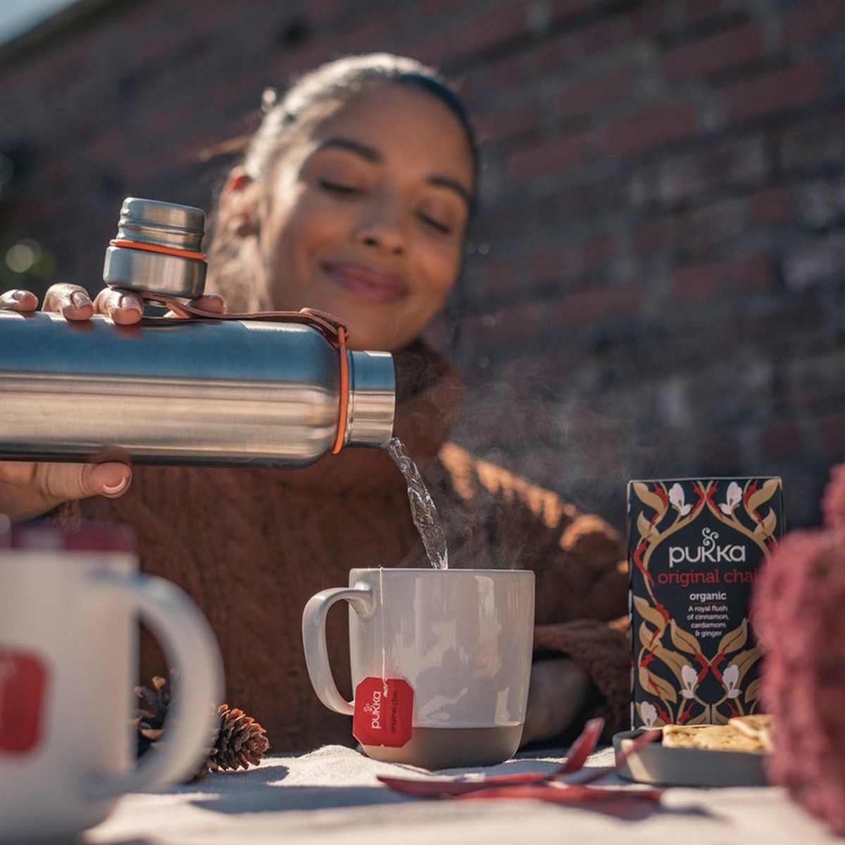 Βιολογικό Μαυρο Τσάι Με Κάρδαμο Τζίντζερ Κανέλα Και Γλυκόριζα Pukka Chai Original Organic