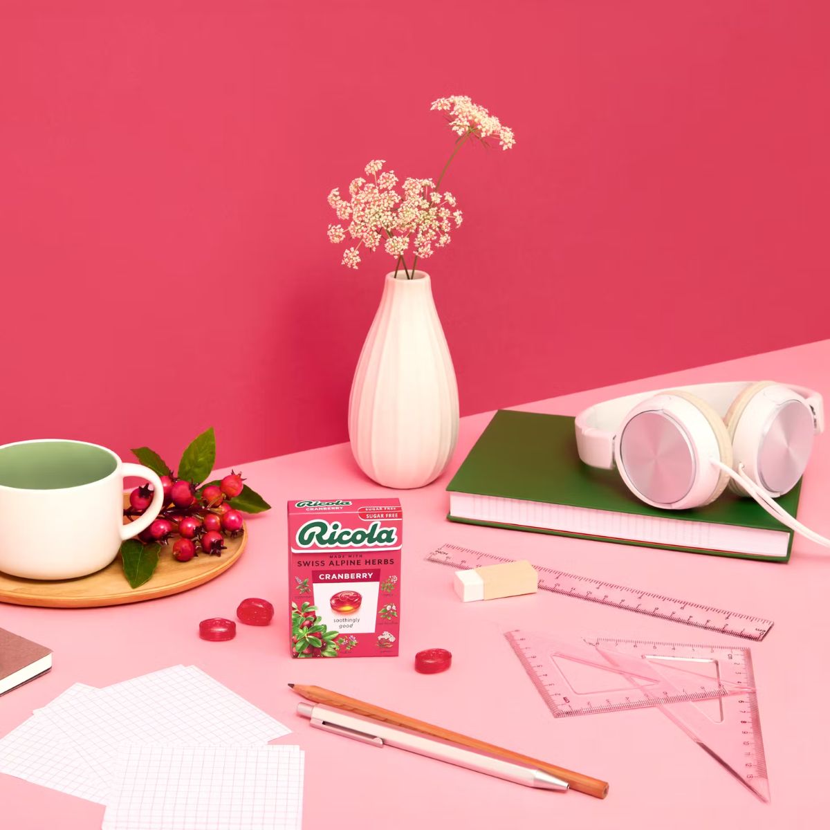 Καραμέλες με Κράνμπερι Ricola Tasty Cranberry Sugar Free Caramels