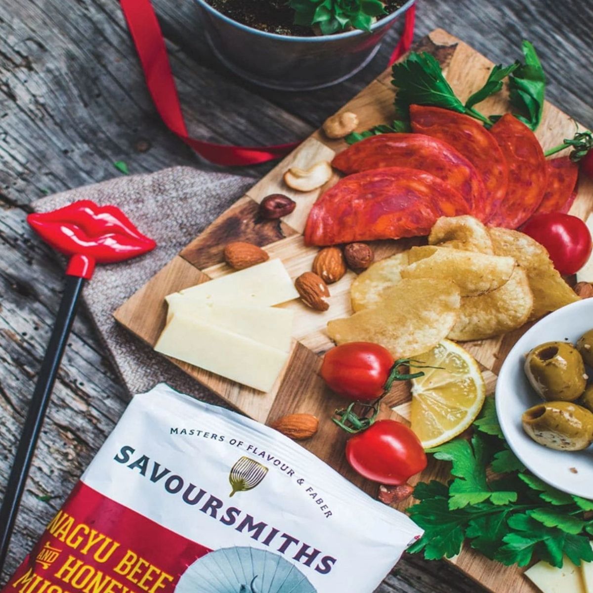 Πατατάκια με Μοσχάρι Wagyu Μέλι και Μουστάρδα Savoursmiths Wagyu Beef Honey and Mustard Flavour Potato Crisps