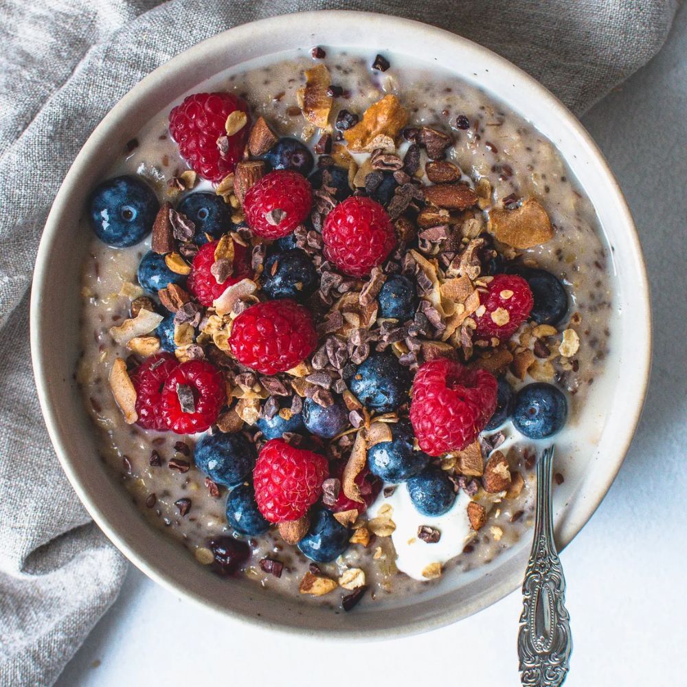 Νιφάδες Βρώμης Ολικής Άλεσης με Γεύση Καραμελωμένου Μπισκότου Quaker Oat So Simple Caramelised Biscuit