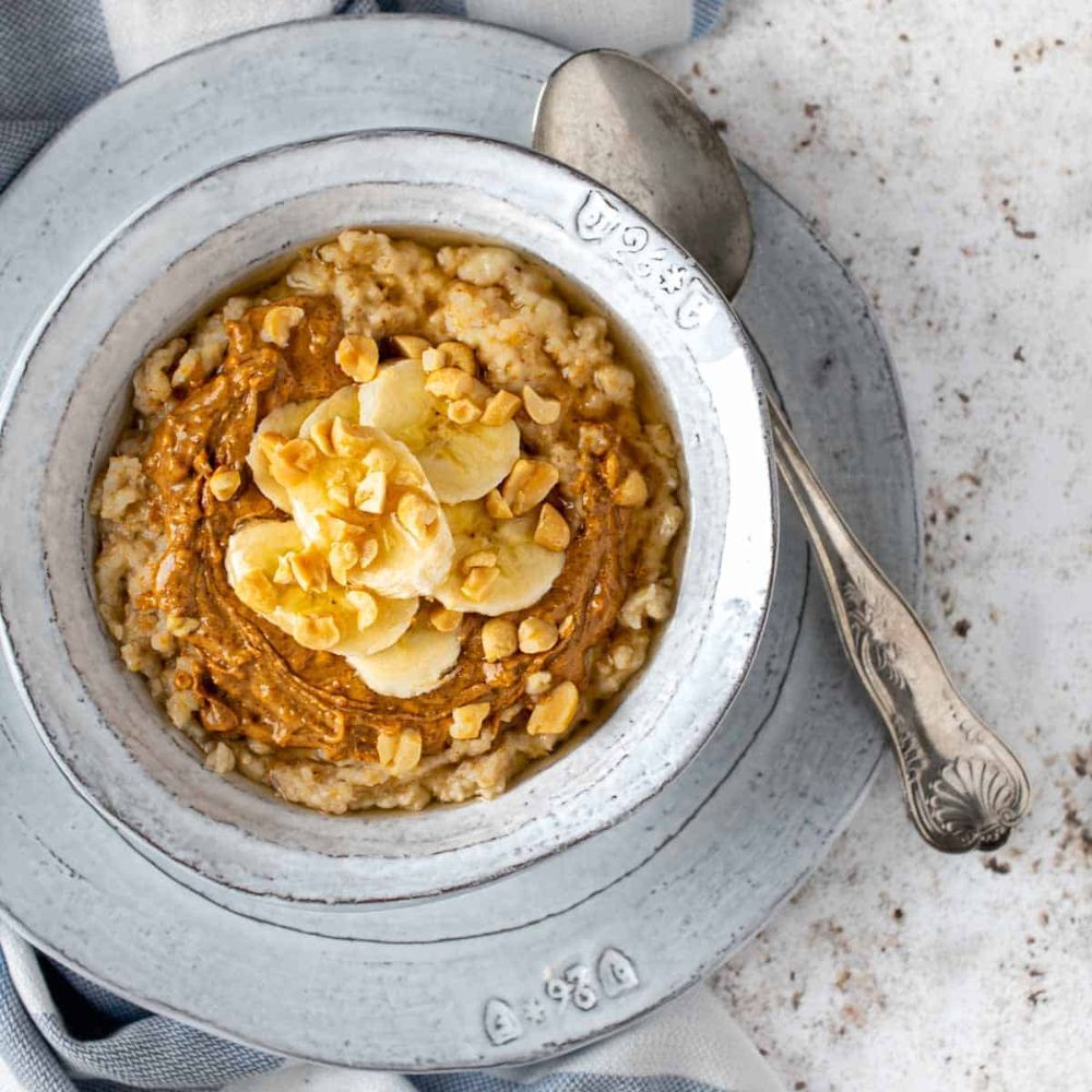 Νιφάδες Βρώμης Ολικής Άλεσης Quaker Oat So Simple Protein Peanut Butter Porridge Sachets