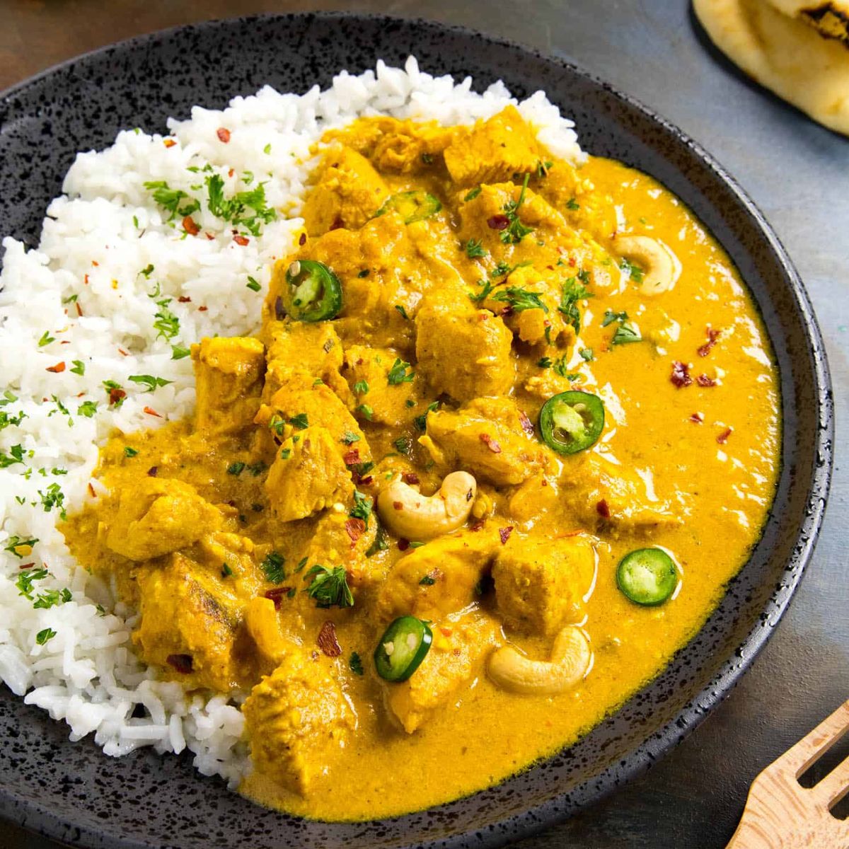 Σάλτσα Sharwoods Korma Cooking Sauce