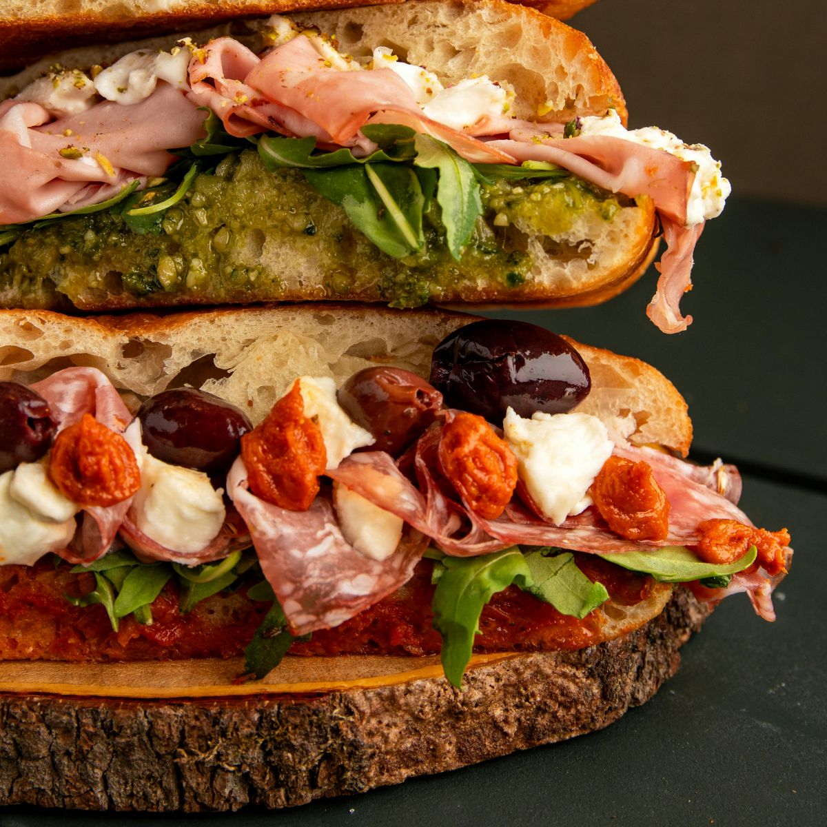 Σάλτσα Πέστο Βασιλικού Waitrose Bright and Green Basil Pesto