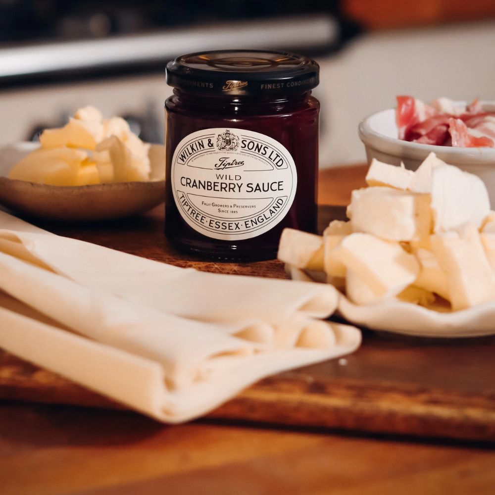 Σάλτσα Κράνμπερι Wilkin and Sons Tiptree Wild Cranberry Sauce
