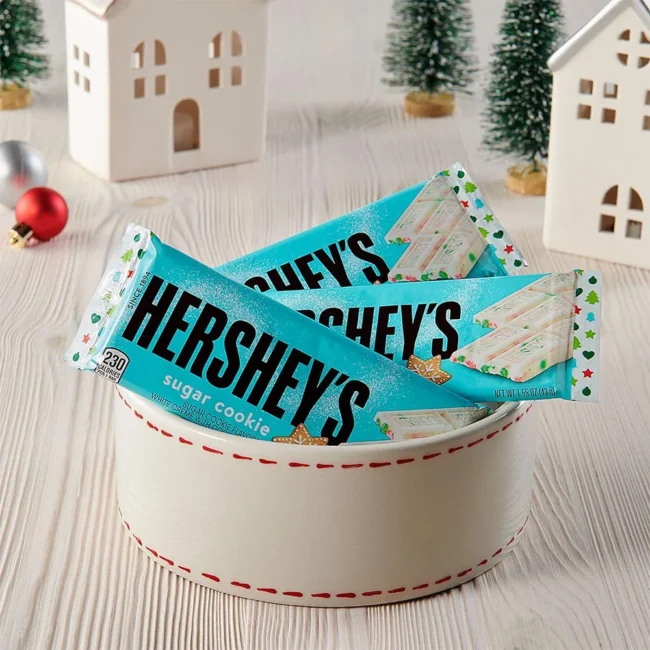 Σοκολάτα Λευκή Hershey's Sugar Cookie With White Creme With Cookie Pieces Limited Release 43g